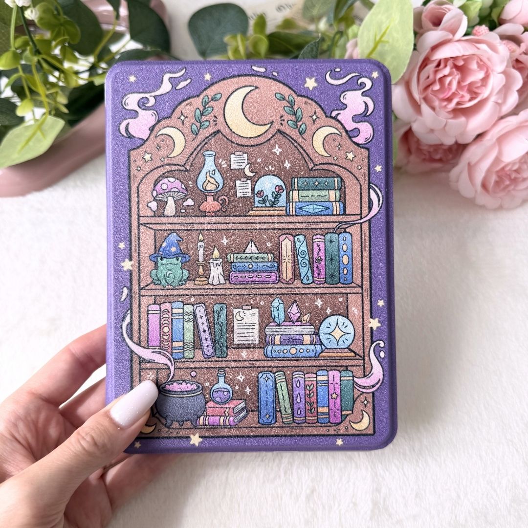 Cover per E-reader- Witchy Bookshelf