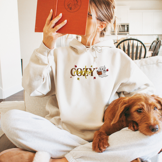 Felpa Ricamata - Cozy Reader