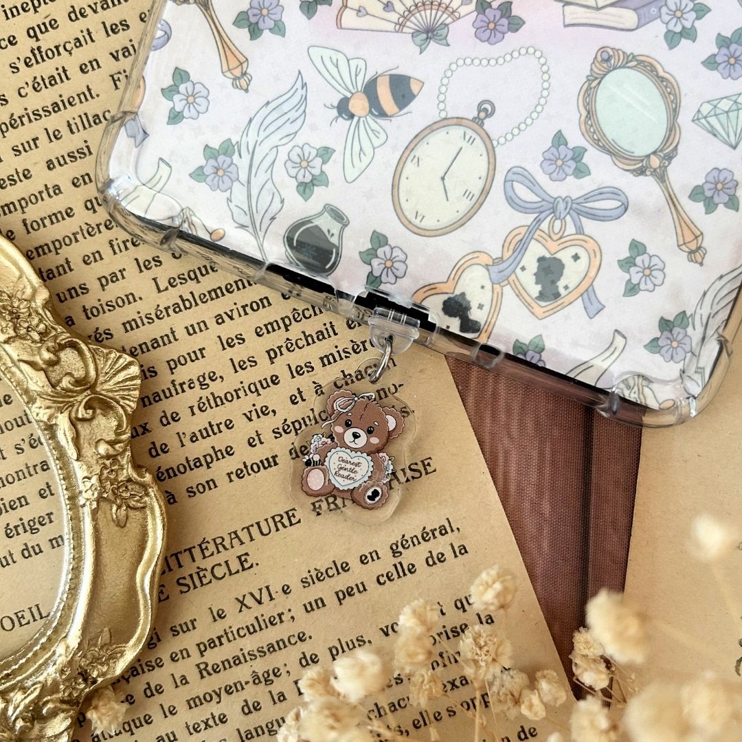Dust Charm per E-reader/ Smartphone - Regency Bear